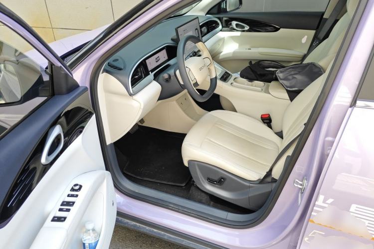 Used Geely Galaxy Geome 2025 UP 410km Exploration+ Edition Driver Seat