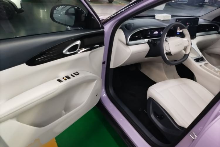 Used Geely Galaxy Geome 2025 UP 410km Exploration Edition Driver Seat