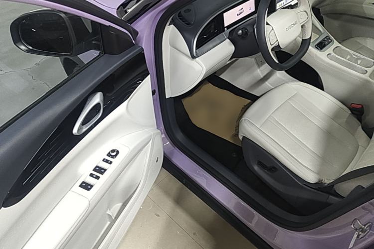 Used Geely Galaxy Geome 2025 UP 410km Exploration Edition Driver Seat