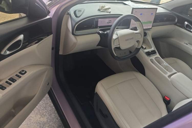 Used Geely Galaxy Geome 2025 UP 410km Exploration+ Edition Driver Seat