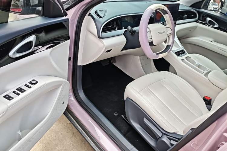 Used Geely Galaxy Geome 2025 310km Dream Edition Driver Seat