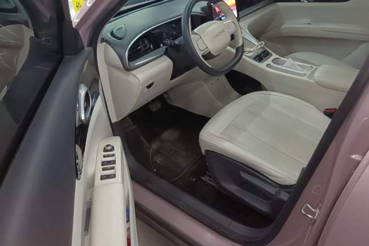 Used Geely Galaxy Geome 2025 310km Youth Edition Driver Seat