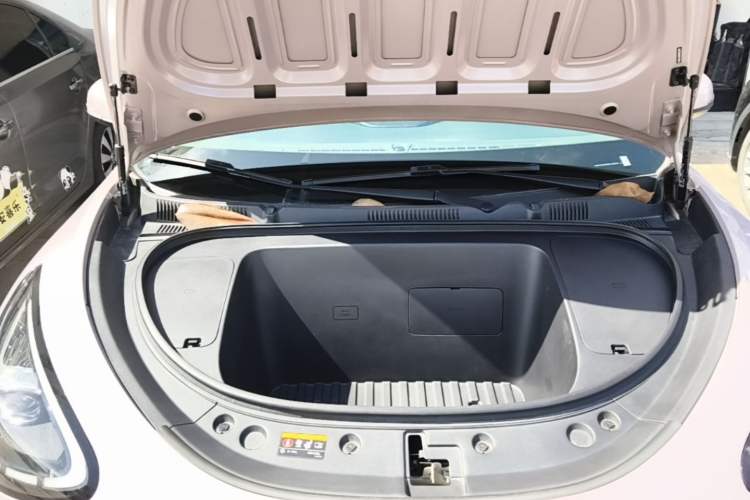 Used Geely Galaxy Geome 2025 UP 410km Exploration Edition Engine Bay
