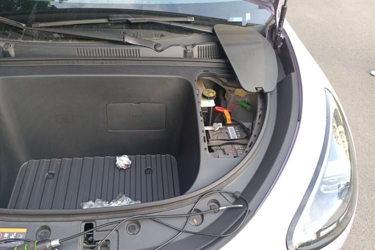 Used Geely Galaxy Geome 2025 UP 410km Exploration Edition Engine Bay Left