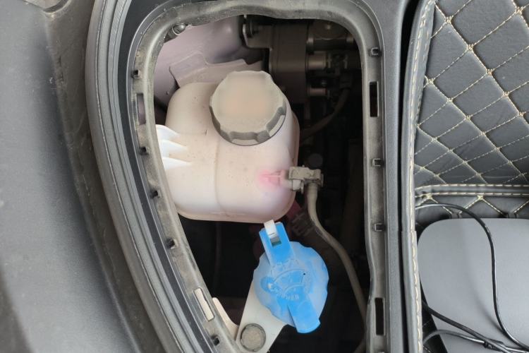 Used Geely Galaxy Geome 2025 310km Dream Edition Engine Bay Right