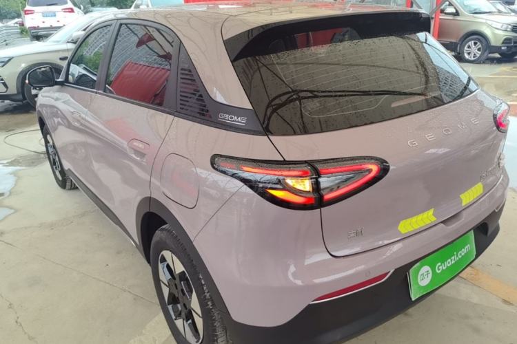 Used Geely Galaxy Geome 2025 UP 410km Exploration Edition Exterior 2