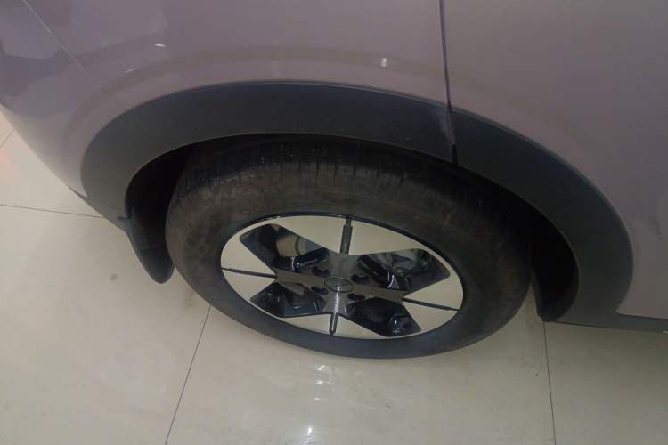 Used Geely Galaxy Geome 2025 UP 410km Exploration Edition Exterior 2