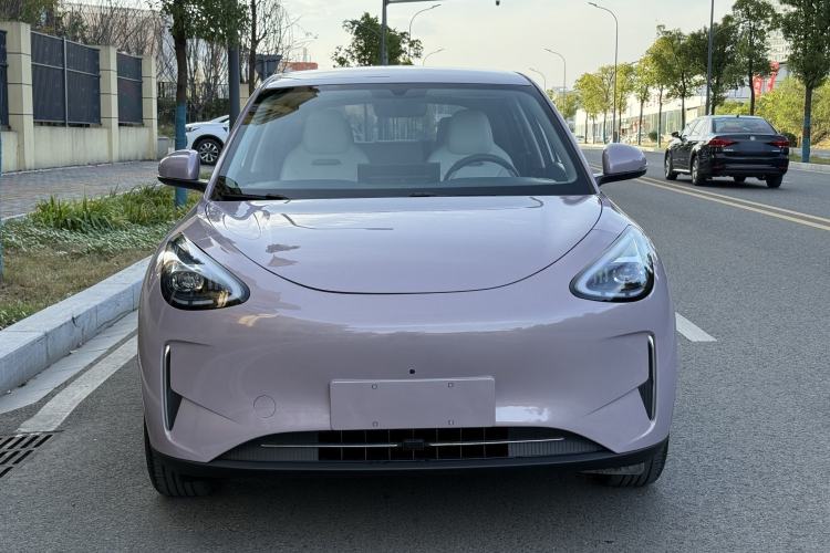Used Geely Galaxy Geome 2025 UP 410km Exploration Edition Exterior 4