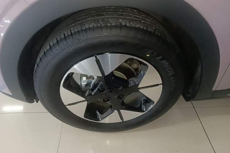 Used Geely Galaxy Geome 2025 310km Dream Edition Exterior 4