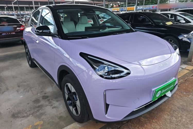 Used Geely Galaxy Geome 2025 UP 410km Exploration Edition Front Right 45 Deg