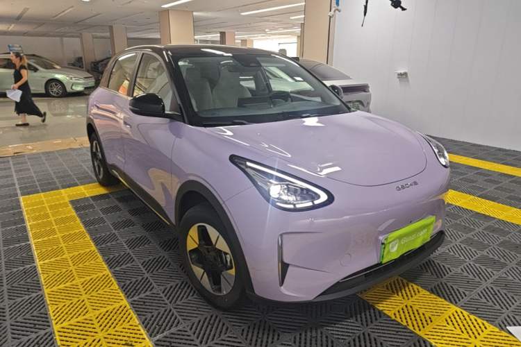 Used Geely Galaxy Geome 2025 410 km Free Version Front Right 45 Deg