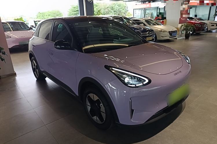 Used Geely Galaxy Geome 2025 UP 410km Exploration+ Edition Front Right 45 Deg