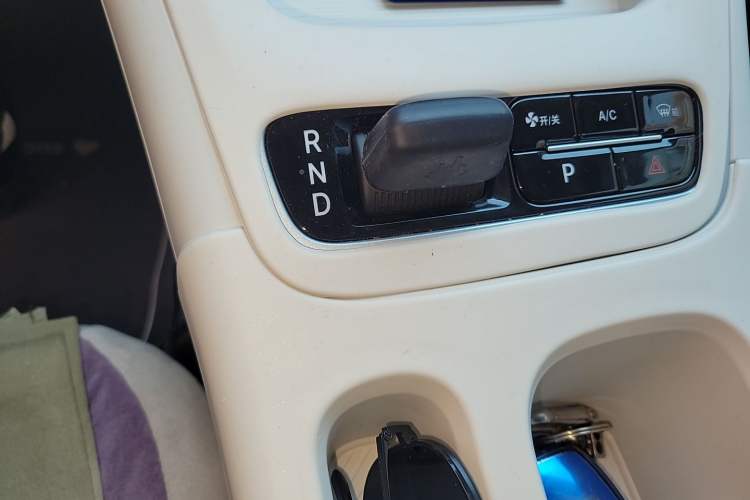 Used Geely Galaxy Geome 2025 310km Dream Edition Gear Lever