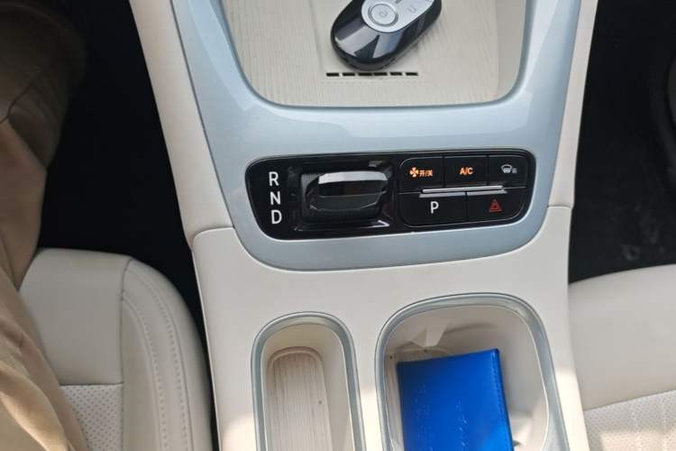 Used Geely Galaxy Geome 2025 UP 410km Exploration+ Edition Gear Lever