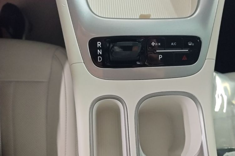 Used Geely Galaxy Geome 2025 310km Youth Edition Gear Lever