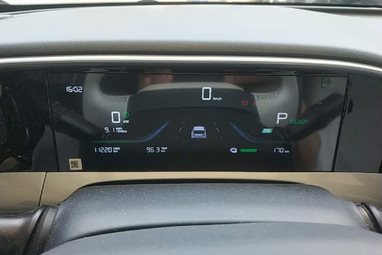 Used Geely Galaxy Geome 2025 310km Dream Edition Instrument Cluster