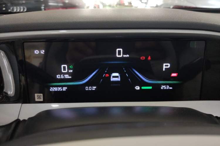 Used Geely Galaxy Geome 2025 410 km Free Version Instrument Cluster