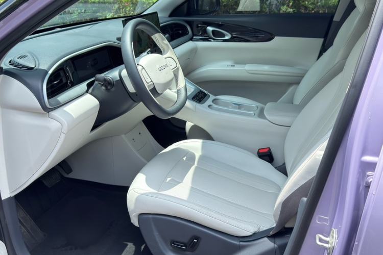 Used Geely Galaxy Geome 2025 UP 410km Exploration+ Edition Interior 2