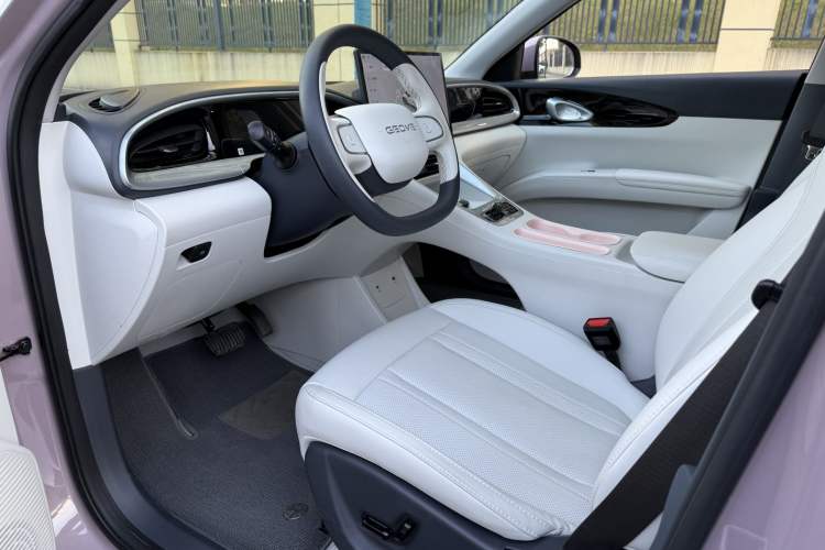 Used Geely Galaxy Geome 2025 UP 410km Exploration Edition Interior 2