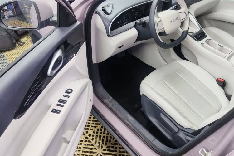 Used Geely Galaxy Geome 2025 310km Youth Edition Interior 3