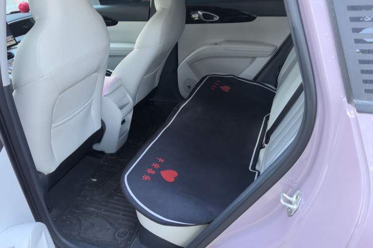 Used Geely Galaxy Geome 2025 310km Dream Edition Interior 4
