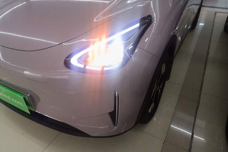 Used Geely Galaxy Geome 2025 UP 410km Exploration Edition Left Front Headlight