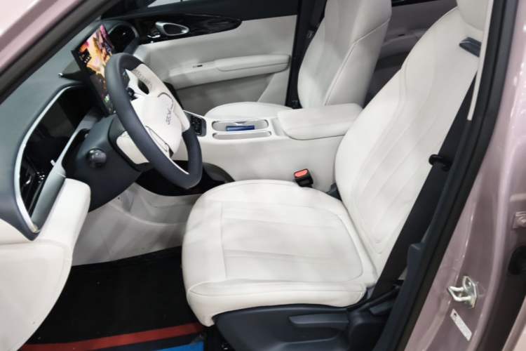 Used Geely Galaxy Geome 2025 310km Dream Edition Left Front Seat