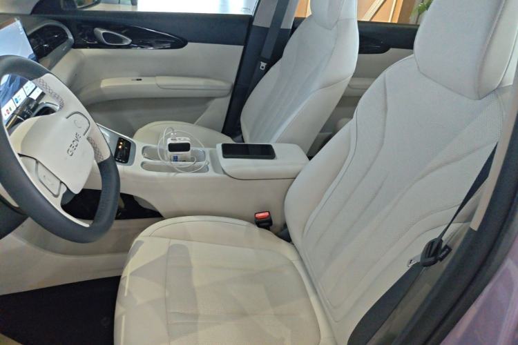 Used Geely Galaxy Geome 2025 UP 410km Exploration+ Edition Left Front Seat
