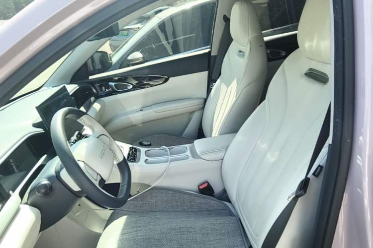 Used Geely Galaxy Geome 2025 UP 410km Exploration Edition Left Front Seat