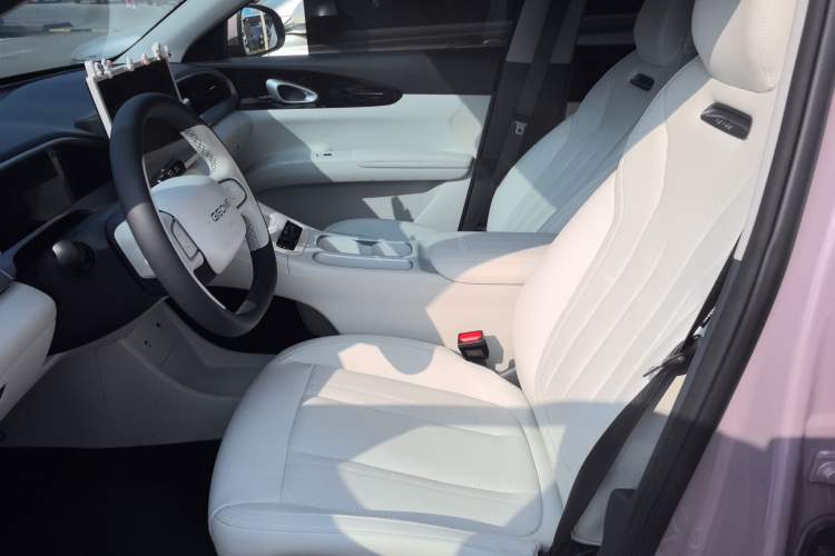 Used Geely Galaxy Geome 2025 UP 410km Exploration Edition Left Front Seat