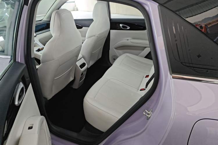 Used Geely Galaxy Geome 2025 UP 410km Exploration Edition Left Rear Seat