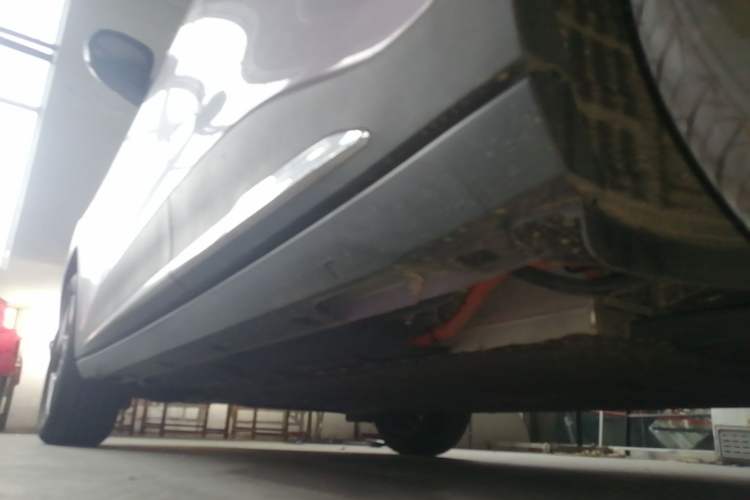 Used Geely Galaxy Geome 2025 UP 410km Exploration+ Edition Left Side Sill