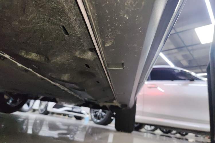 Used Geely Galaxy Geome 2025 310km Dream Edition Left Side Sill
