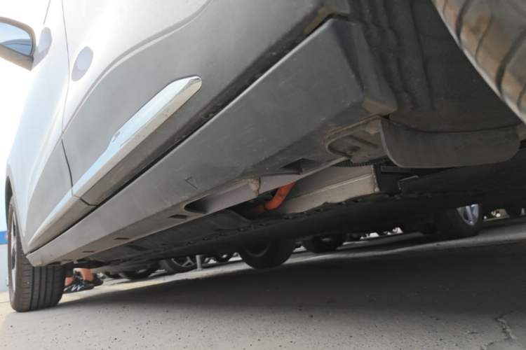 Used Geely Galaxy Geome 2025 UP 410km Exploration+ Edition Left Side Sill