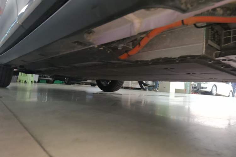 Used Geely Galaxy Geome 2025 UP 410km Exploration+ Edition Left Side Sill