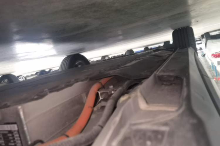 Used Geely Galaxy Geome 2025 UP 410km Exploration Edition Left Side Sill