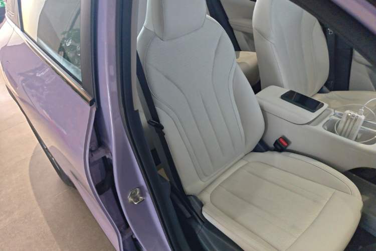 Used Geely Galaxy Geome 2025 UP 410km Exploration+ Edition Right Front Seat