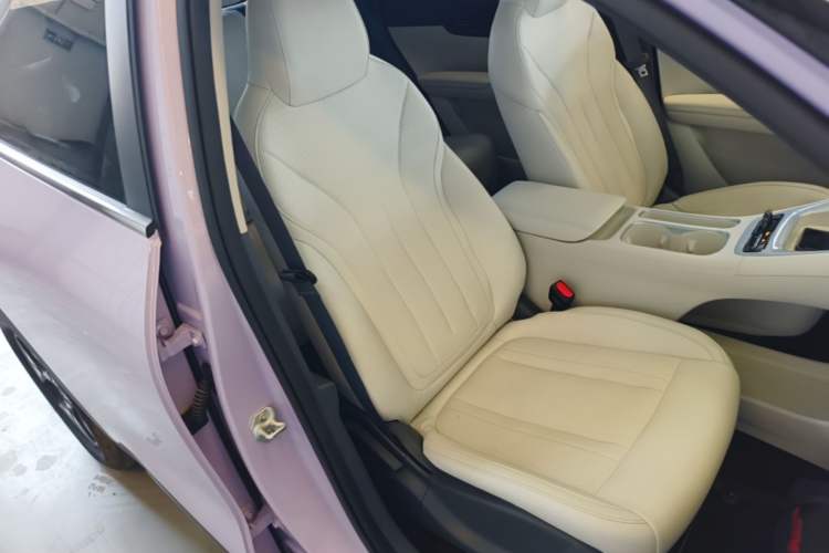 Used Geely Galaxy Geome 2025 UP 410km Exploration+ Edition Right Front Seat