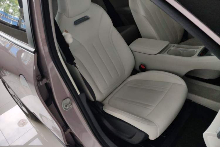 Used Geely Galaxy Geome 2025 410 km Free Version Right Front Seat