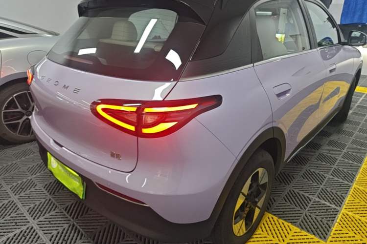 Used Geely Galaxy Geome 2025 410 km Free Version Right Rear Taillight