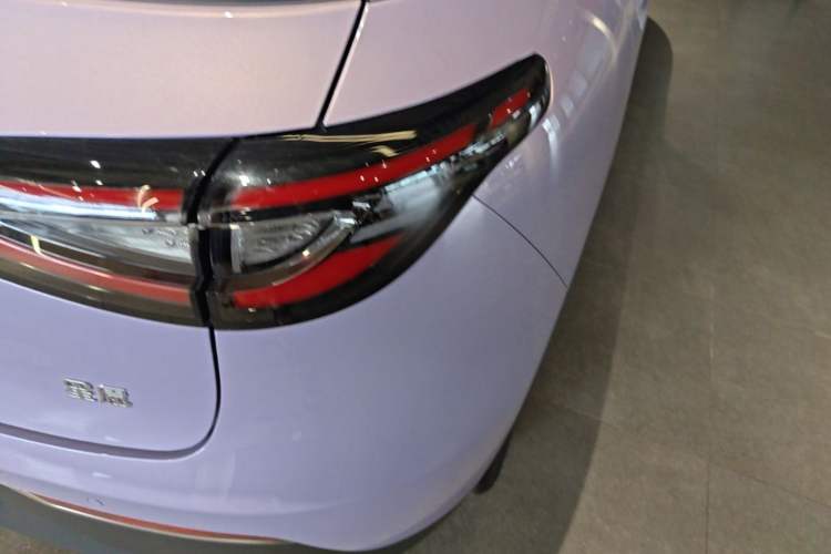 Used Geely Galaxy Geome 2025 UP 410km Exploration+ Edition Right Rear Taillight