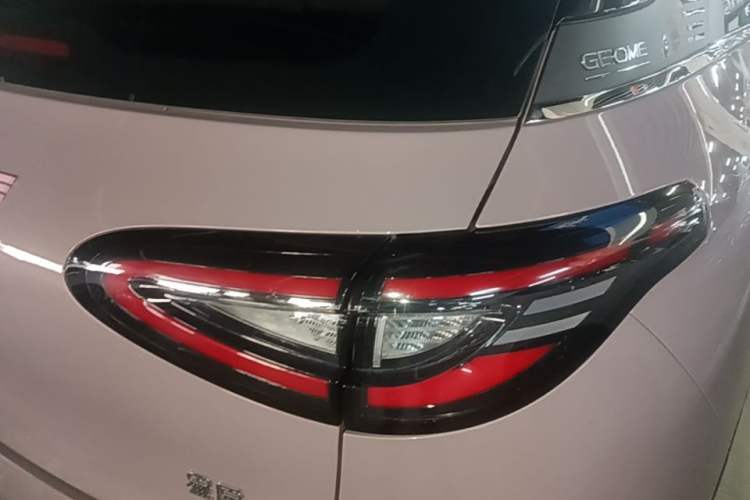 Used Geely Galaxy Geome 2025 310km Dream Edition Right Rear Taillight
