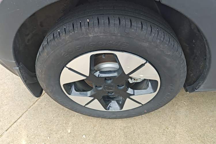 Used Geely Galaxy Geome 2025 310km Dream Edition Right Rear Wheel Hub