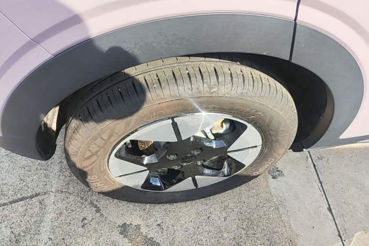 Used Geely Galaxy Geome 2025 310km Dream Edition Right Rear Wheel Hub