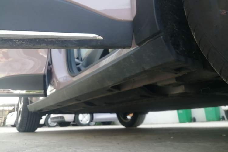 Used Geely Galaxy Geome 2025 310km Dream Edition Right Side Sill
