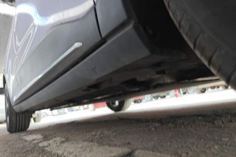 Used Geely Galaxy Geome 2025 UP 410km Exploration+ Edition Right Side Sill