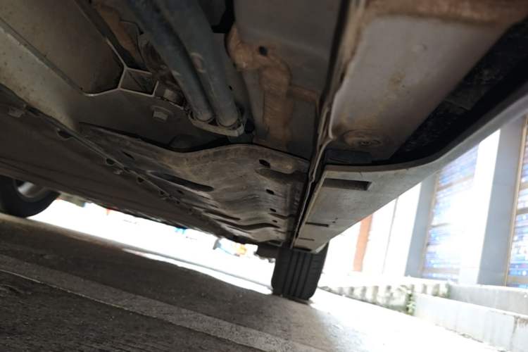 Used Geely Galaxy Geome 2025 UP 410km Exploration+ Edition Right Side Sill