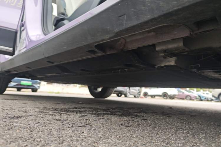 Used Geely Galaxy Geome 2025 410 km Free Version Right Side Sill