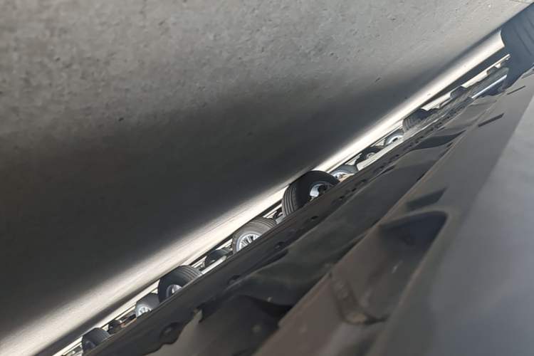 Used Geely Galaxy Geome 2025 UP 410km Exploration+ Edition Right Side Sill