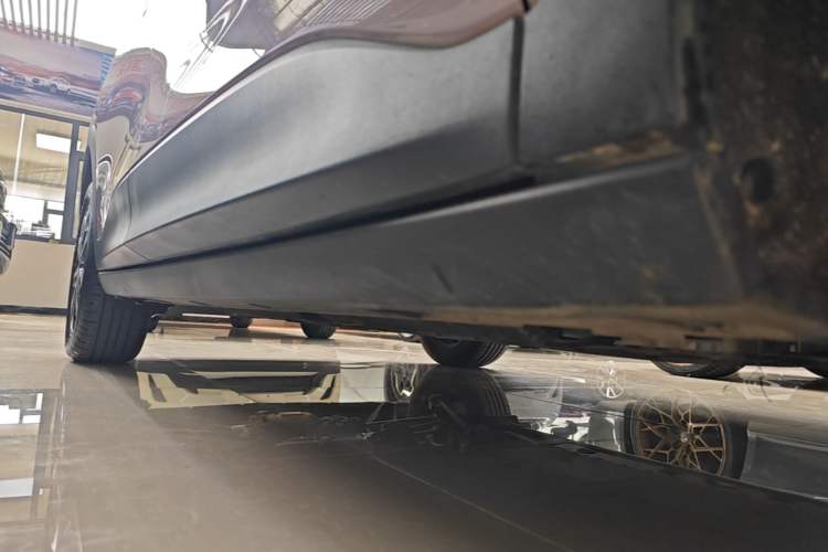 Used Geely Galaxy Geome 2025 310km Youth Edition Right Side Sill